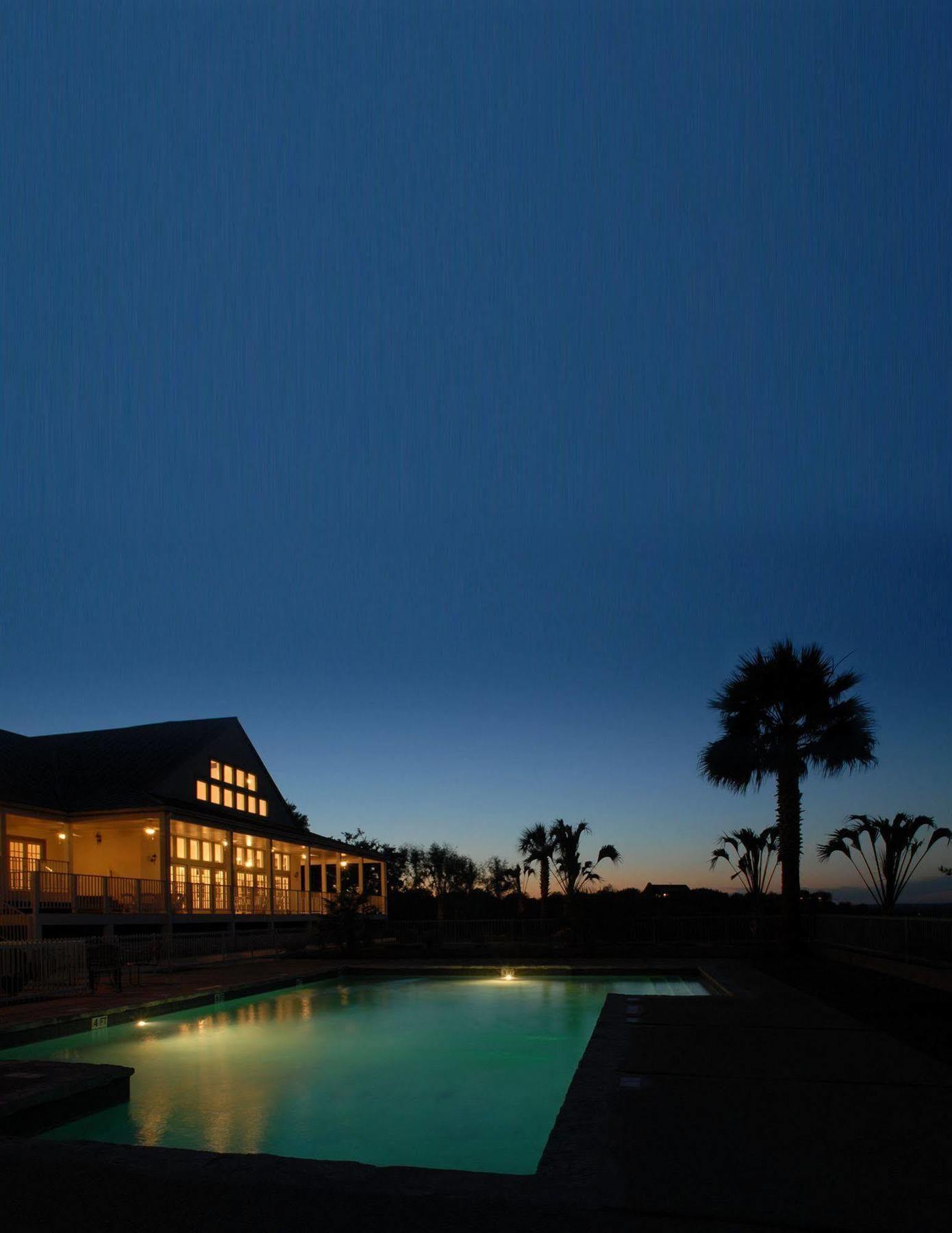 Hillside Boutique Hotel Castroville Exterior foto